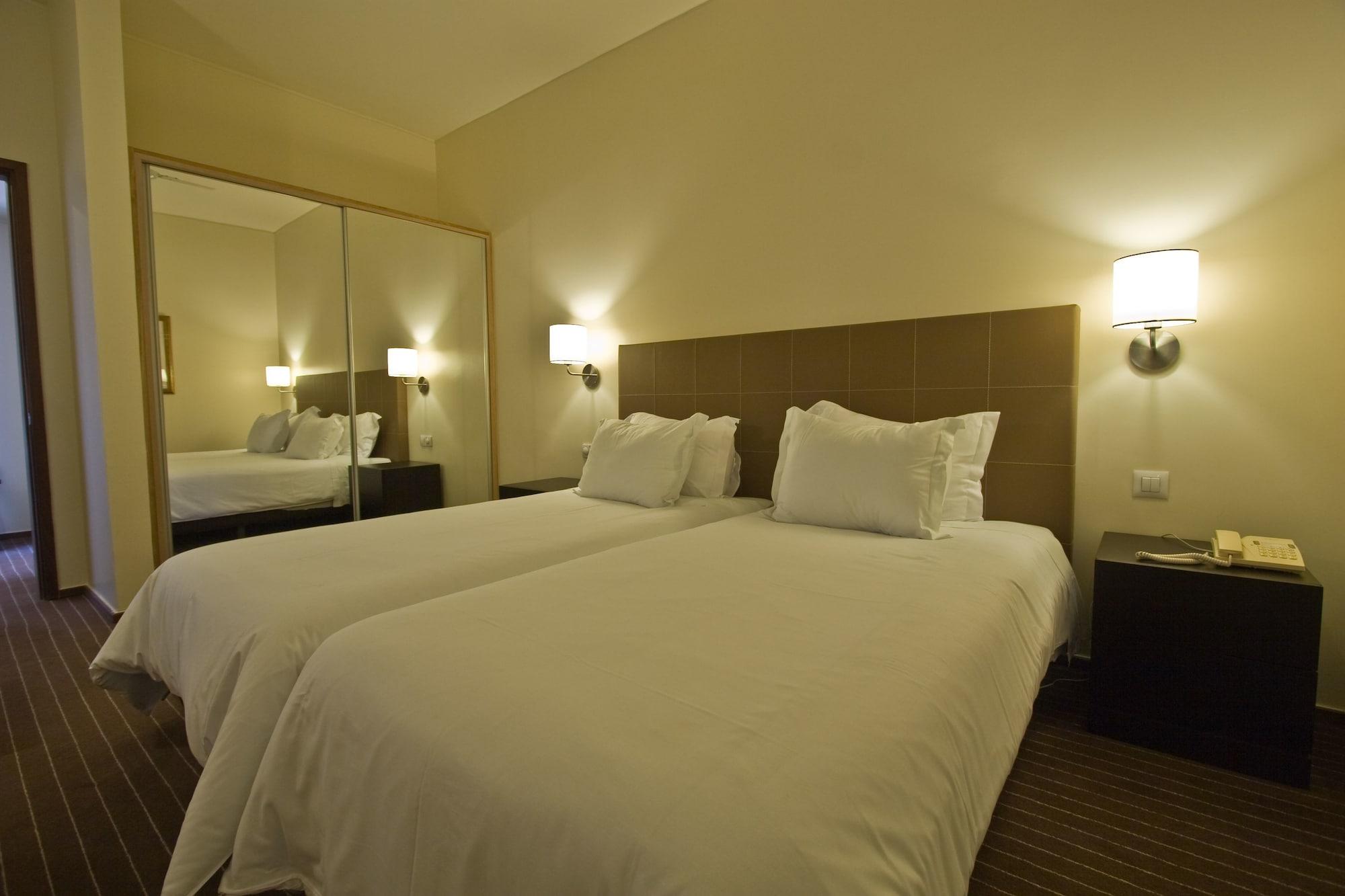 Hotel Girassol - Suite Hotel 푼샬 외부 사진
