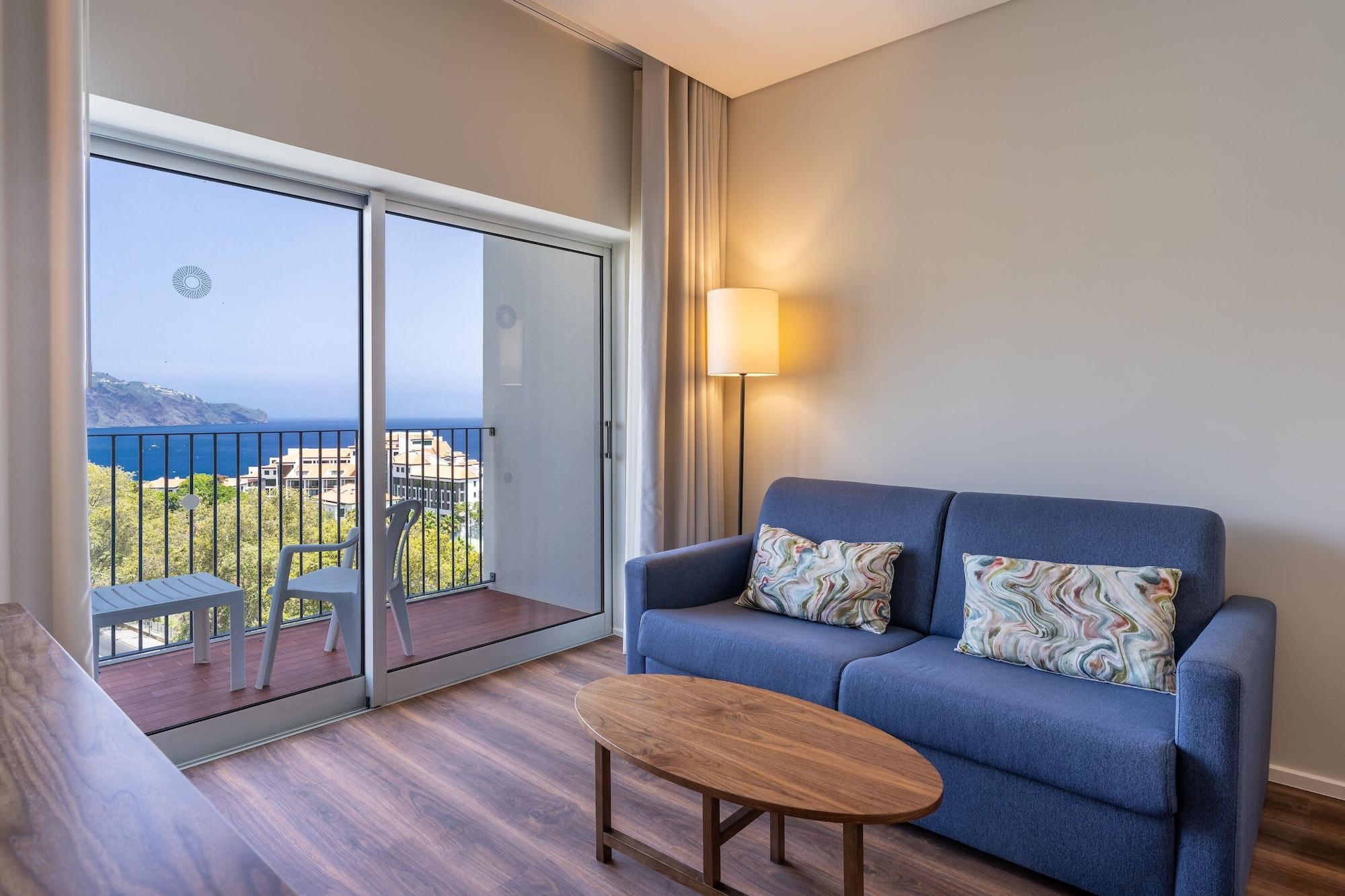 Hotel Girassol - Suite Hotel 푼샬 외부 사진