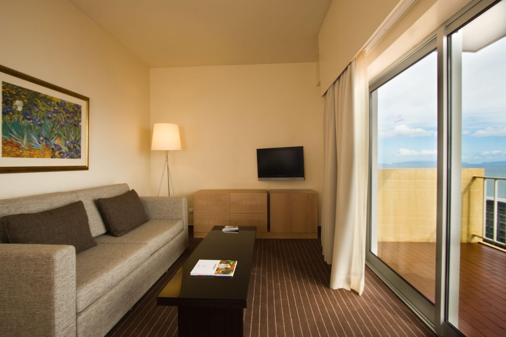 Hotel Girassol - Suite Hotel 푼샬 외부 사진