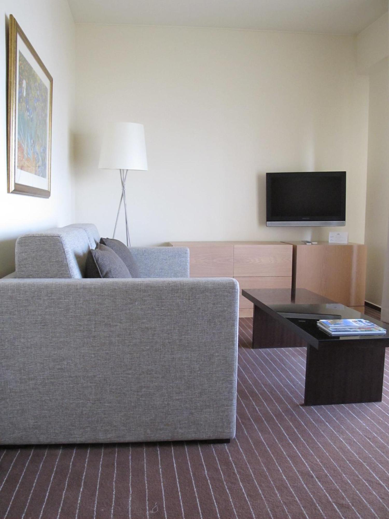 Hotel Girassol - Suite Hotel 푼샬 외부 사진
