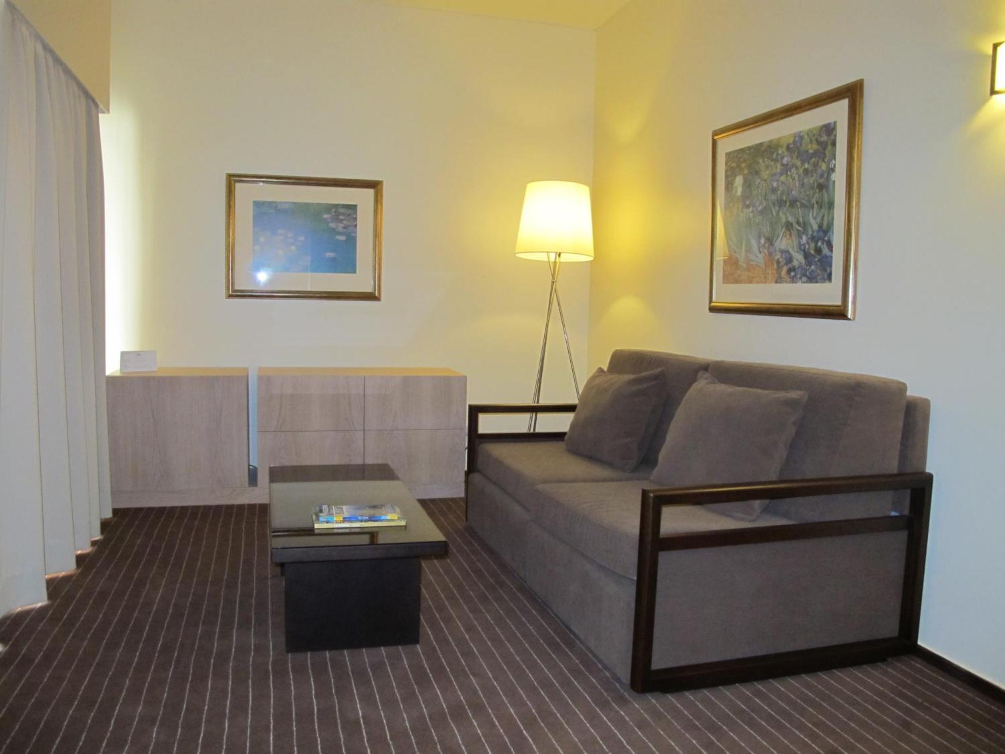 Hotel Girassol - Suite Hotel 푼샬 외부 사진